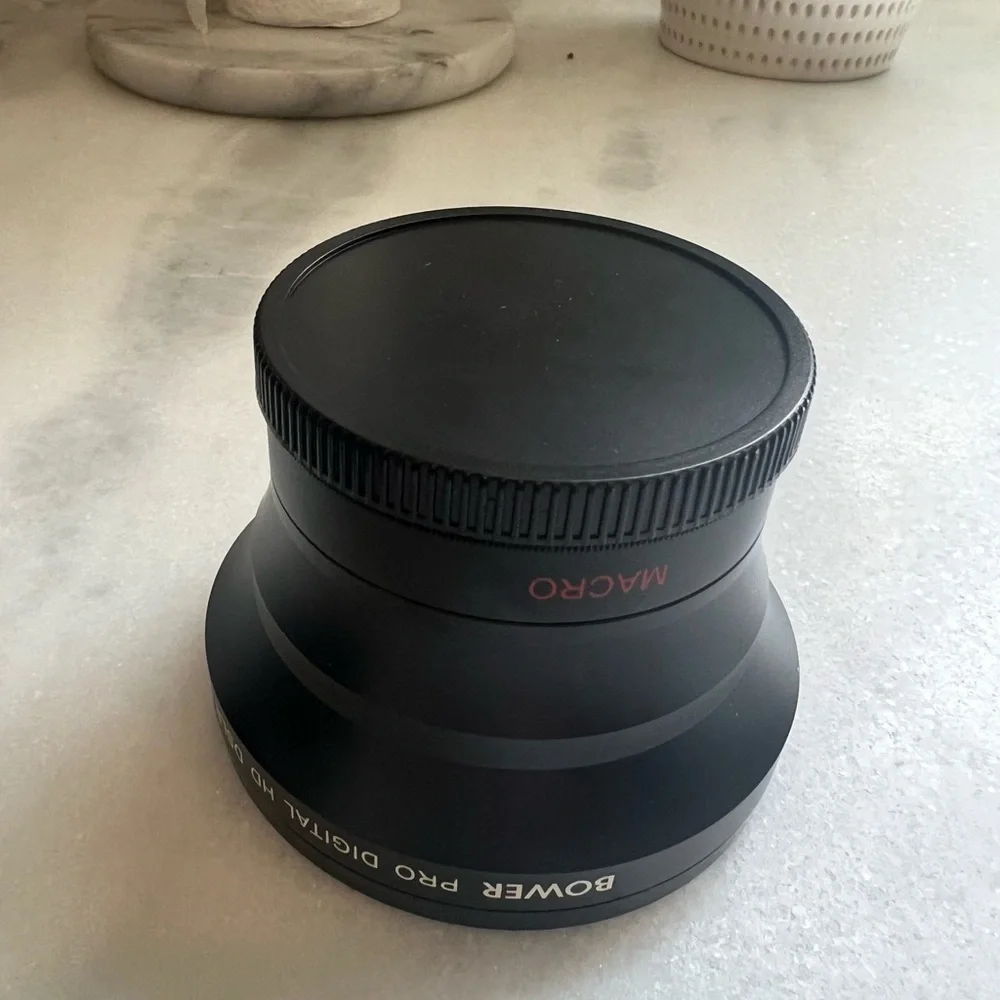 Wide angle lens fits cannon rebel